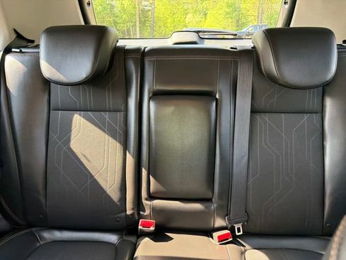 Used 2019 Chevrolet Trax LT w/ Driver Confidence Package AWD/4WD image 22