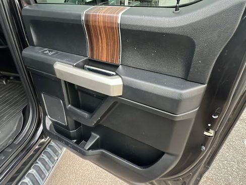 Used 2015 Ford F150 Lariat w/ Equipment Group 502A Luxury image 21