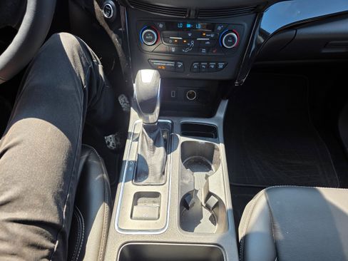 Used 2019 Ford Escape Titanium AWD/4WD image 13
