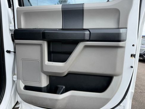 Used 2017 Ford F250 XL w/ Power Equipment Group image 22