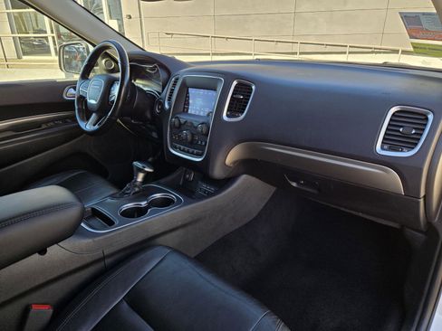 Certified 2020 Dodge Durango SXT image 30