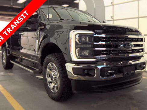 Used 2024 Ford F250 Lariat w/ Chrome Package AWD/4WD image 5