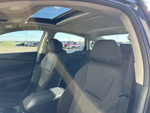 Used 2025 Honda Accord SE image 10