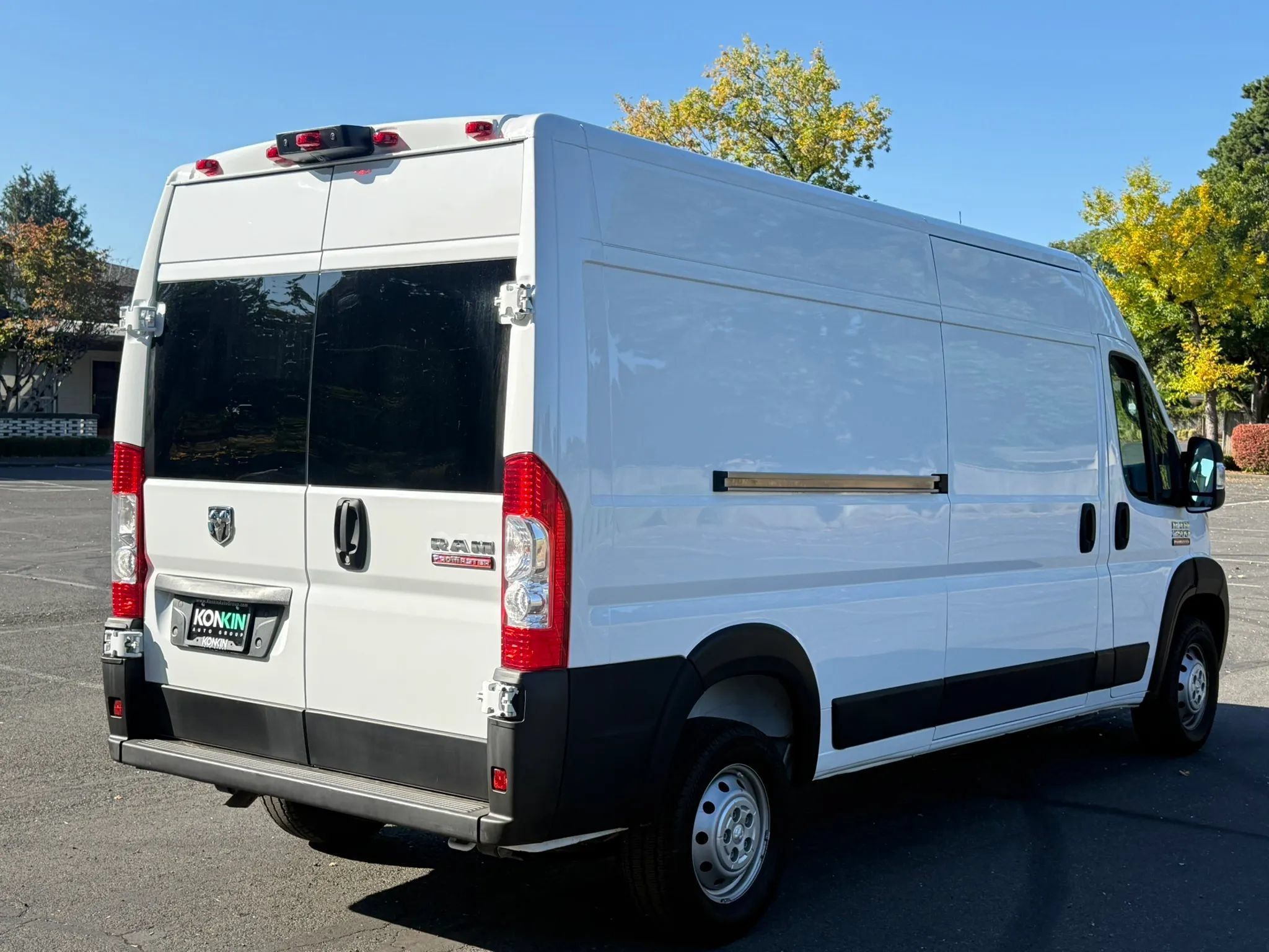 Used 2021 RAM ProMaster 2500 FWD image 6