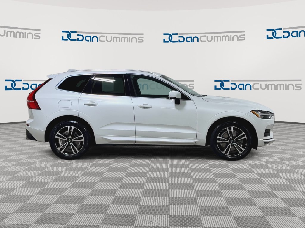 Used 2020 Volvo XC60 T6 Momentum AWD/4WD image 9