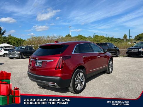 Used 2025 Cadillac XT5 Premium Luxury image 7