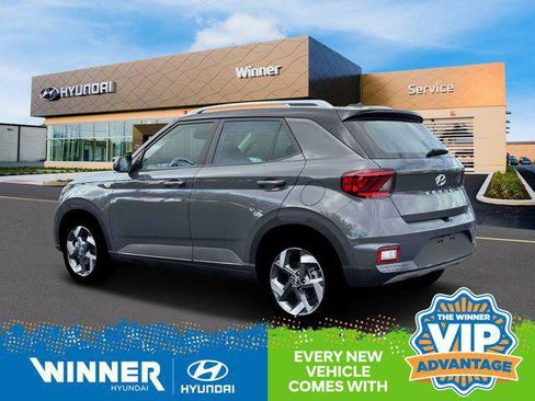 New 2026 Hyundai Venue SEL image 4