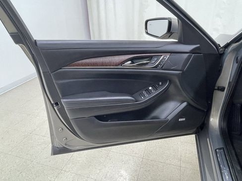 Used 2017 Cadillac CTS Luxury image 16