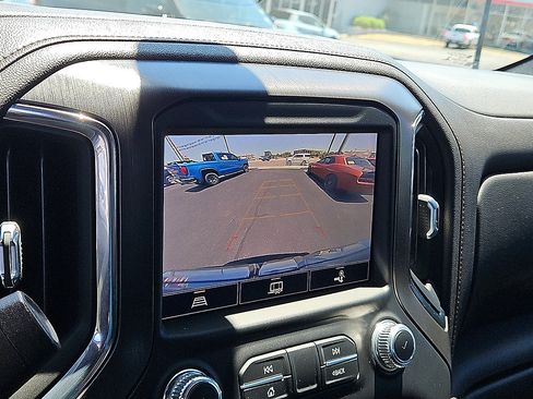 Used 2021 GMC Sierra 1500 AT4 AWD/4WD image 16