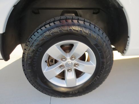 Used 2017 RAM 1500 Tradesman w/ Popular Equipment Group RWD image 10