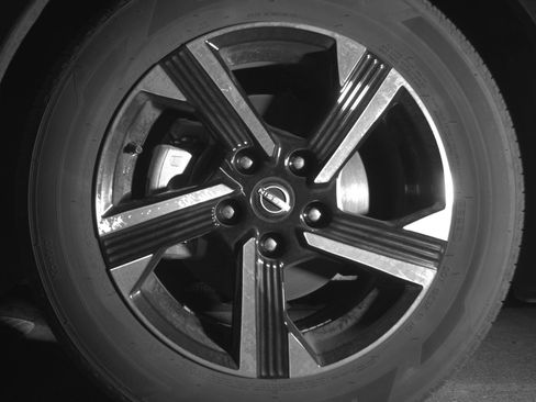 Used 2025 Nissan Sentra SV FWD image 12