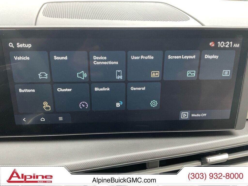 Used 2026 Hyundai Santa Fe SEL AWD/4WD image 17