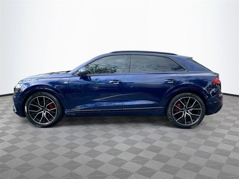 Used 2021 Audi Q8 Prestige w/ Prestige Package image 9