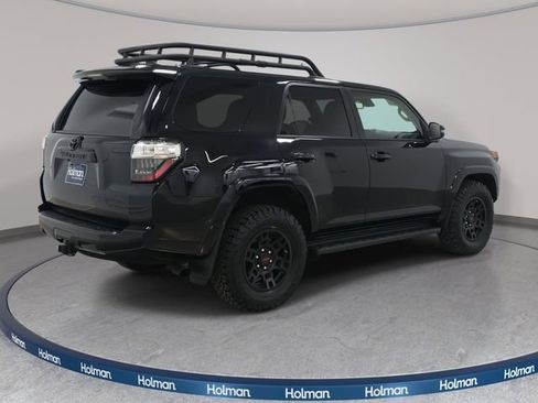 Used 2021 Toyota 4Runner Venture w/ Moonroof Package image 6