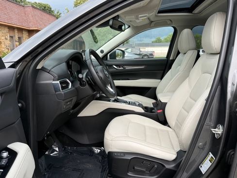 Used 2023 MAZDA CX-5 AWD 2.5 S w/ Premium Package image 10