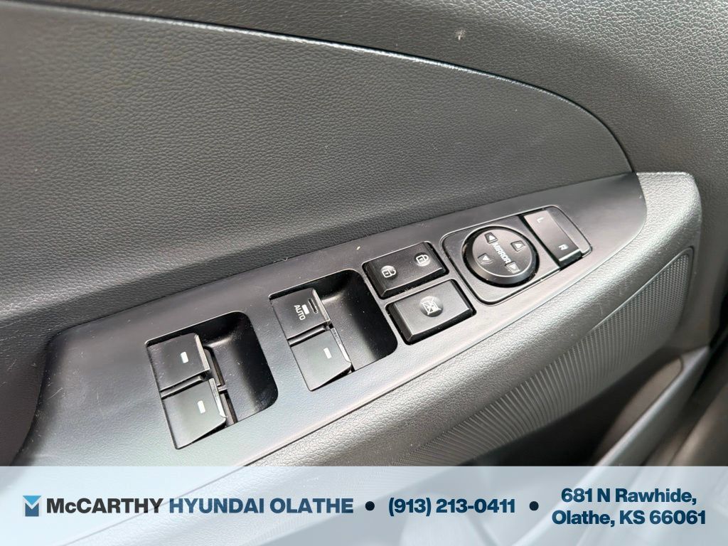 Used 2016 Hyundai Tucson Limited FWD image 33