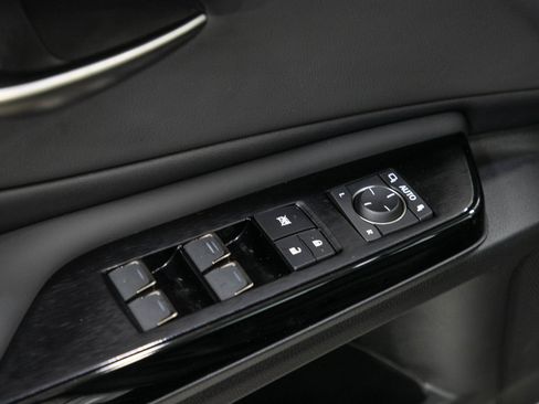 Used 2025 Lexus ES 300h FWD image 20