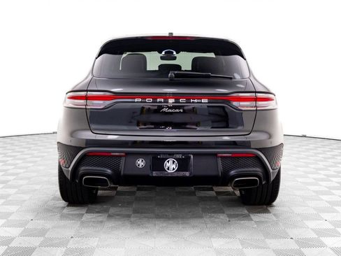 Certified 2025 Porsche Macan image 10