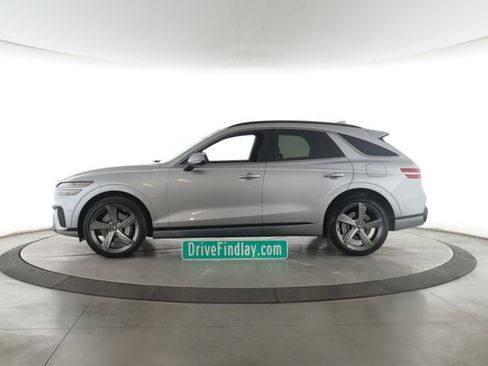 Used 2024 Genesis GV70 2.5T w/ Sport Prestige Package AWD/4WD image 9