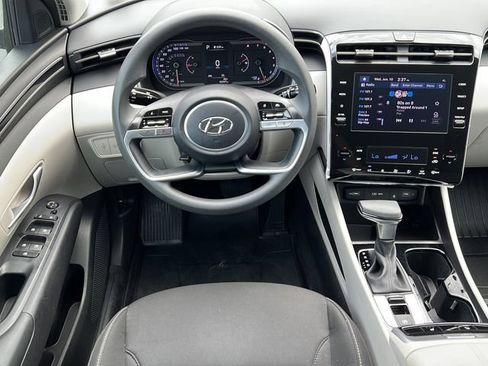 Used 2024 Hyundai Tucson SEL FWD image 12