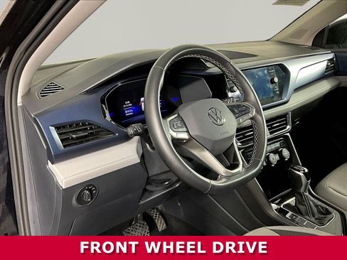 Used 2024 Volkswagen Taos SE FWD image 15