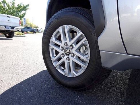 Certified 2025 Toyota Tundra SR5 AWD/4WD image 10