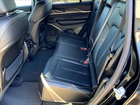 New 2026 Jeep Grand Cherokee Limited image 20