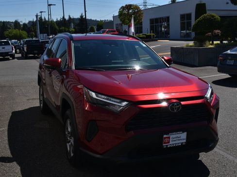 Certified 2025 Toyota RAV4 XLE w/ Convenience Package AWD/4WD image 3