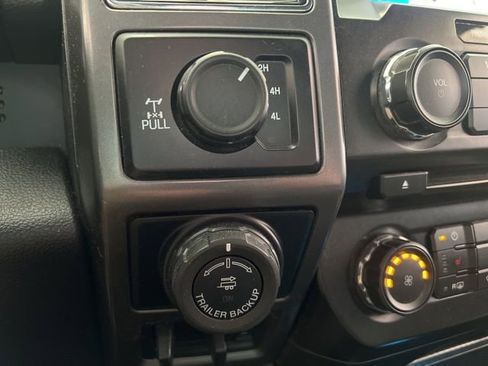 Used 2018 Ford F150 XLT w/ Equipment Group 302A Luxury image 24