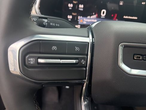 New 2026 GMC Canyon Denali w/ LPO, Denali Black Edition image 15