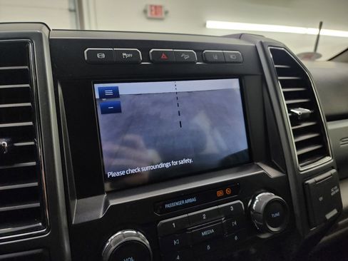 Used 2021 Ford F250 XLT w/ XLT Premium Package image 17