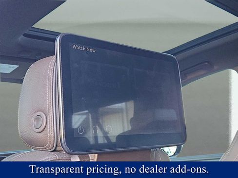 Used 2022 GMC Yukon XL Denali w/ Denali Ultimate Package image 22