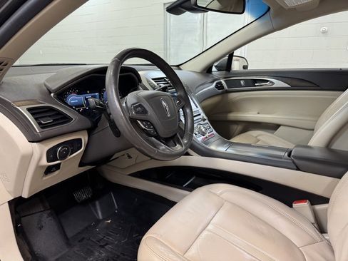 Used 2017 Lincoln MKZ Select w/ Select Plus Package image 13