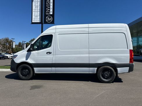 New 2025 Mercedes-Benz Sprinter 2500 image 6