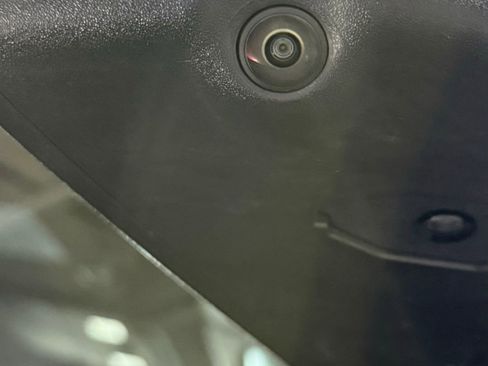 Used 2023 Ford Explorer ST w/ Equipment Group 401A image 14