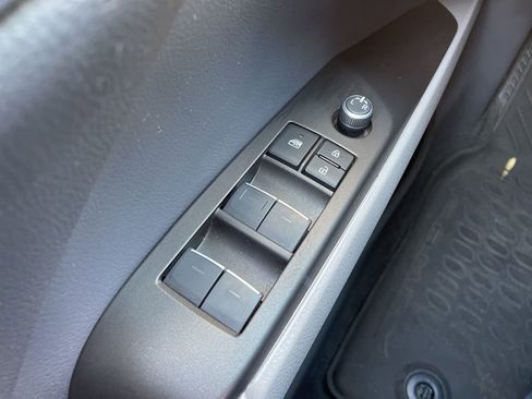 Used 2023 Toyota Camry XLE w/ Navigation Package FWD image 26