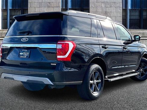 Certified 2020 Ford Expedition XLT w/ Equipment Group 202A image 11