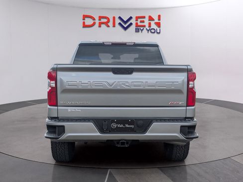 New 2026 Chevrolet Silverado 1500 RST w/ RST Select Package AWD/4WD image 4