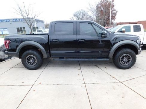 Used 2020 Ford F150 Raptor w/ Equipment Group 802A Luxury image 2