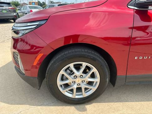 Used 2024 Chevrolet Equinox LT FWD image 36