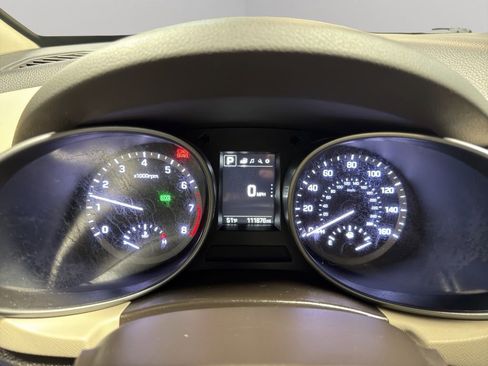 Used 2017 Hyundai Santa Fe SE image 11