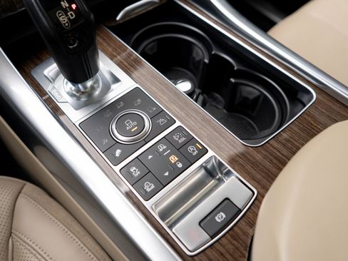 Used 2016 Land Rover Range Rover Sport Autobiography image 23