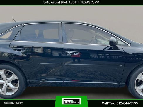 Used 2010 Toyota Venza FWD image 5