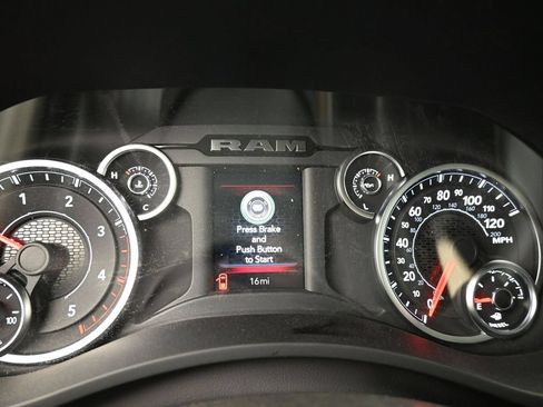 New 2026 RAM 2500 Tradesman AWD/4WD image 3