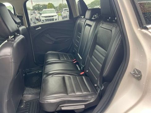 Used 2019 Ford Escape Titanium AWD/4WD image 19