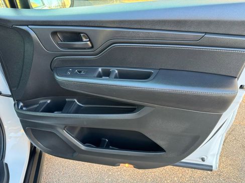 Used 2024 Honda Odyssey EX-L image 27