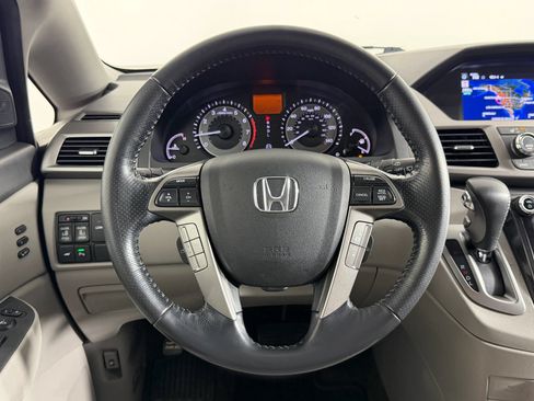 Used 2016 Honda Odyssey Touring image 22