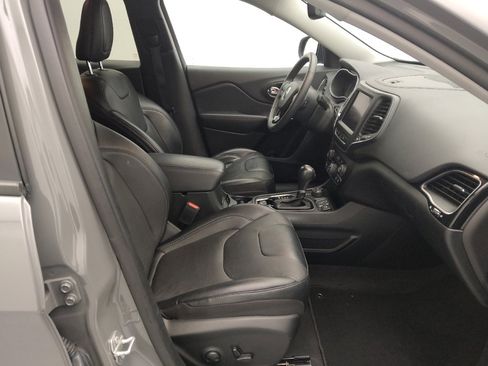 Used 2023 Jeep Cherokee Altitude Lux image 21