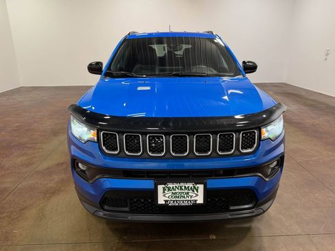 Used 2024 Jeep Compass Latitude AWD/4WD image 41