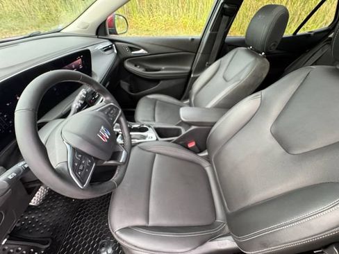 Used 2024 Buick Encore GX Sport Touring w/ Experience Buick Package FWD image 27